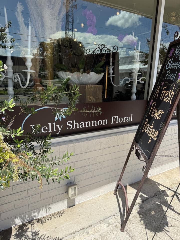 Kelly Shannon Floral